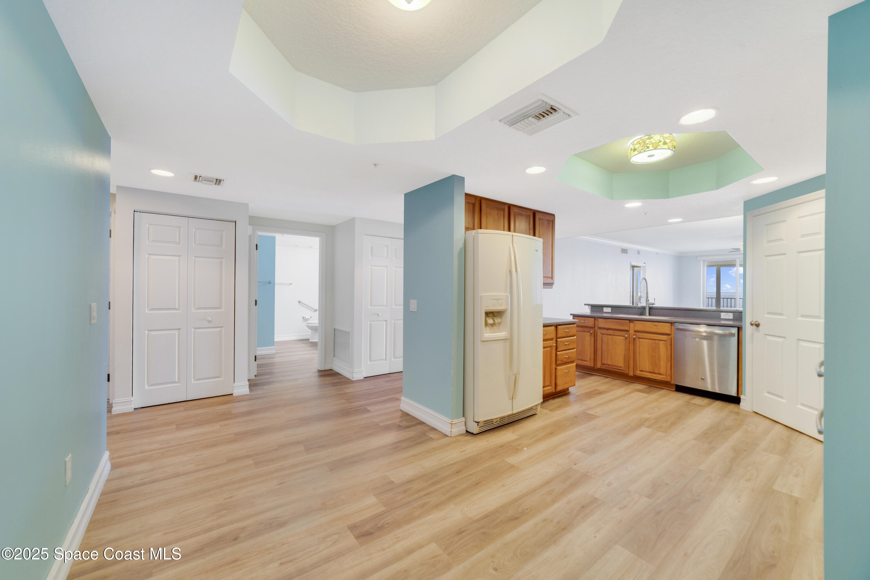 3 Indian River Avenue 605