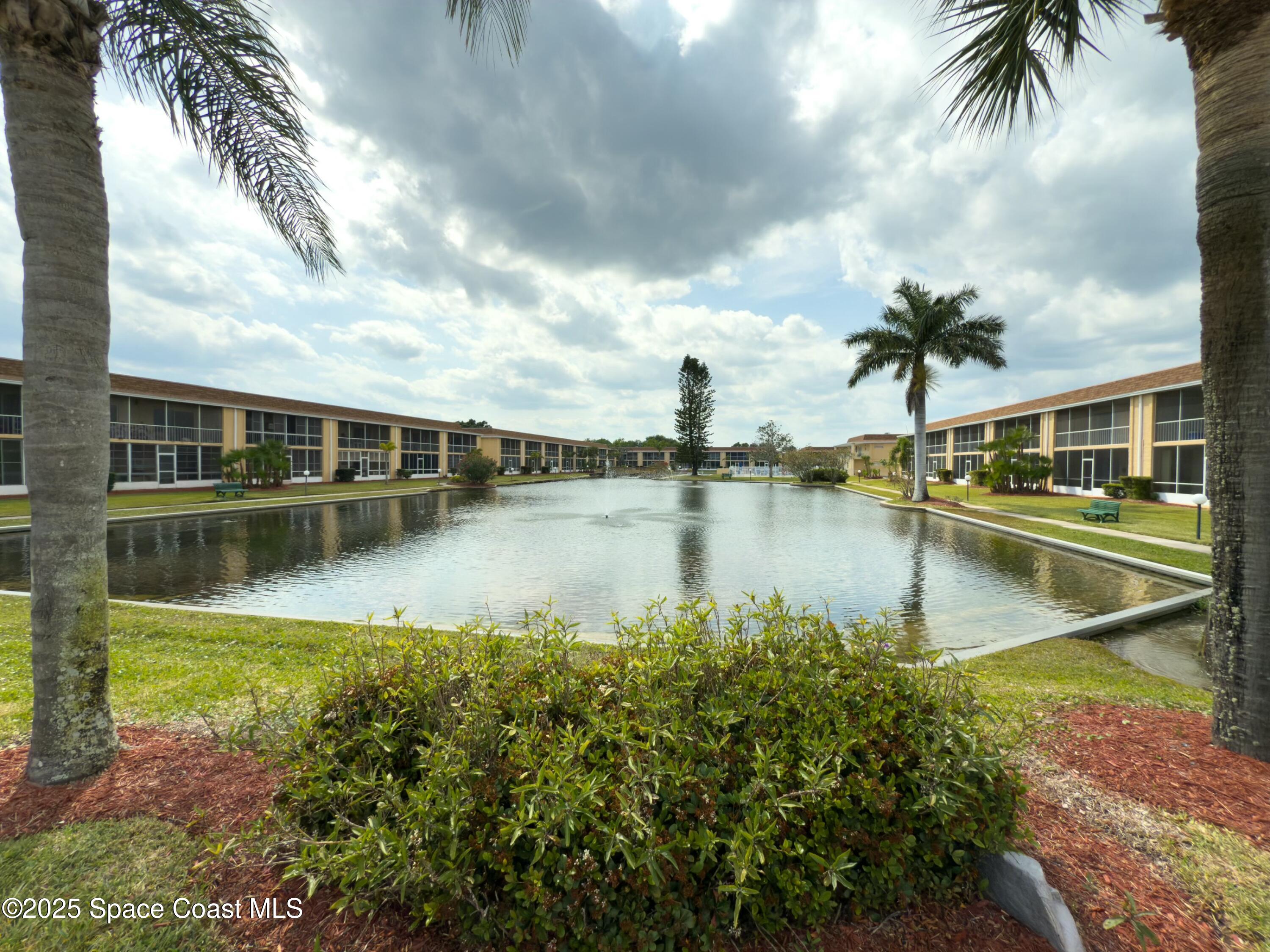 2135 N Courtenay Parkway, 217