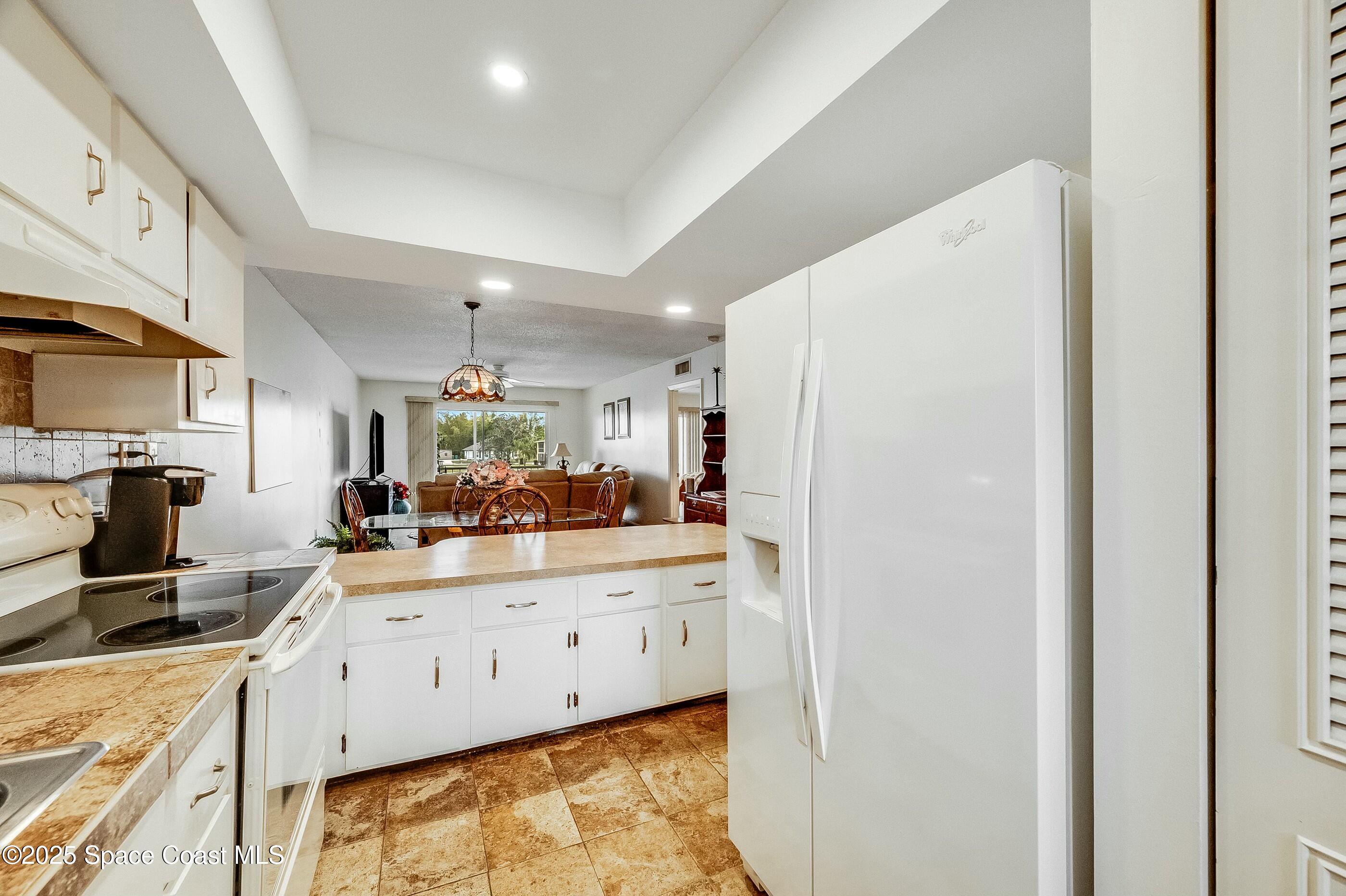 2135 N Courtenay Parkway, 217