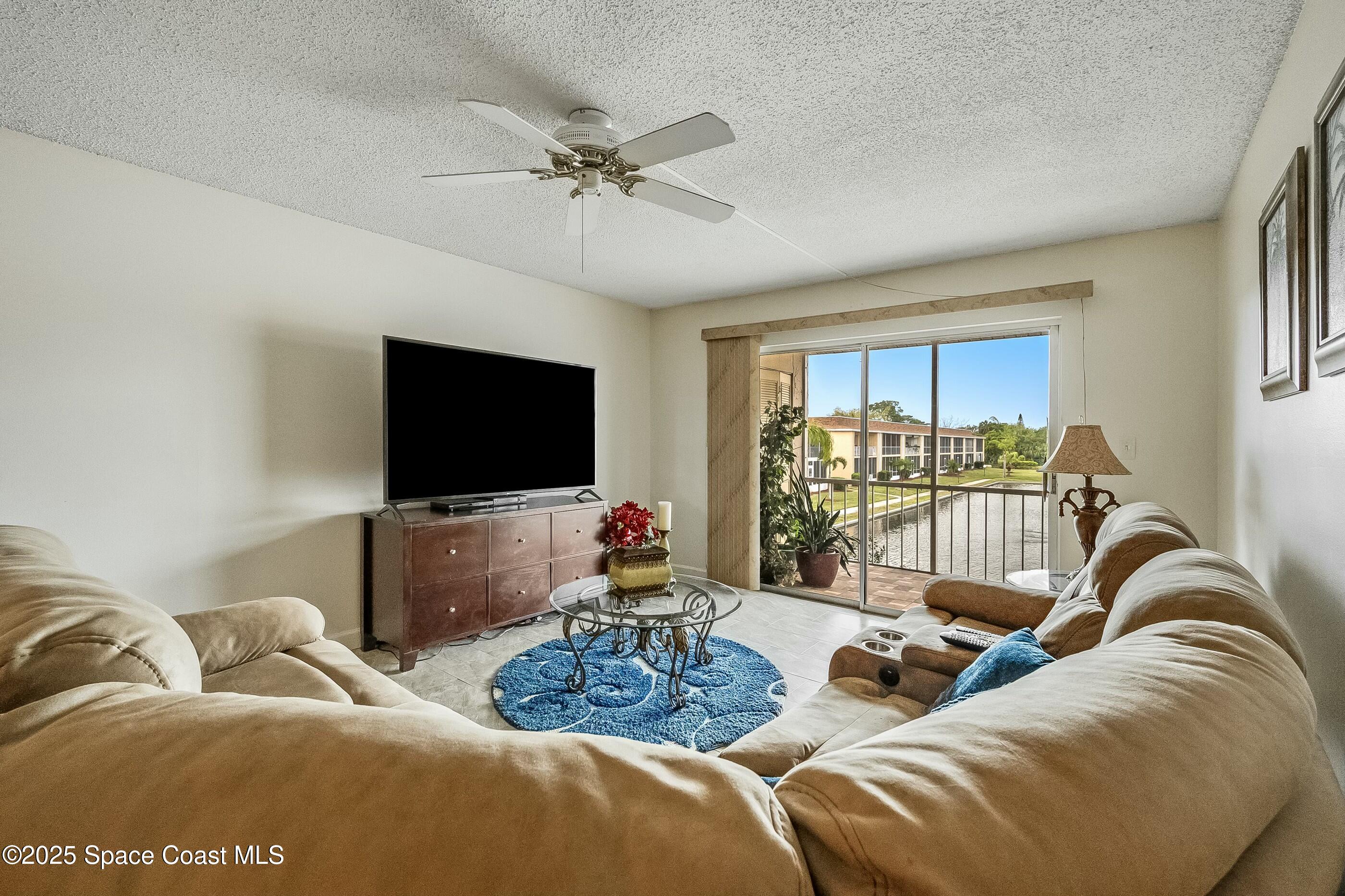 2135 N Courtenay Parkway, 217