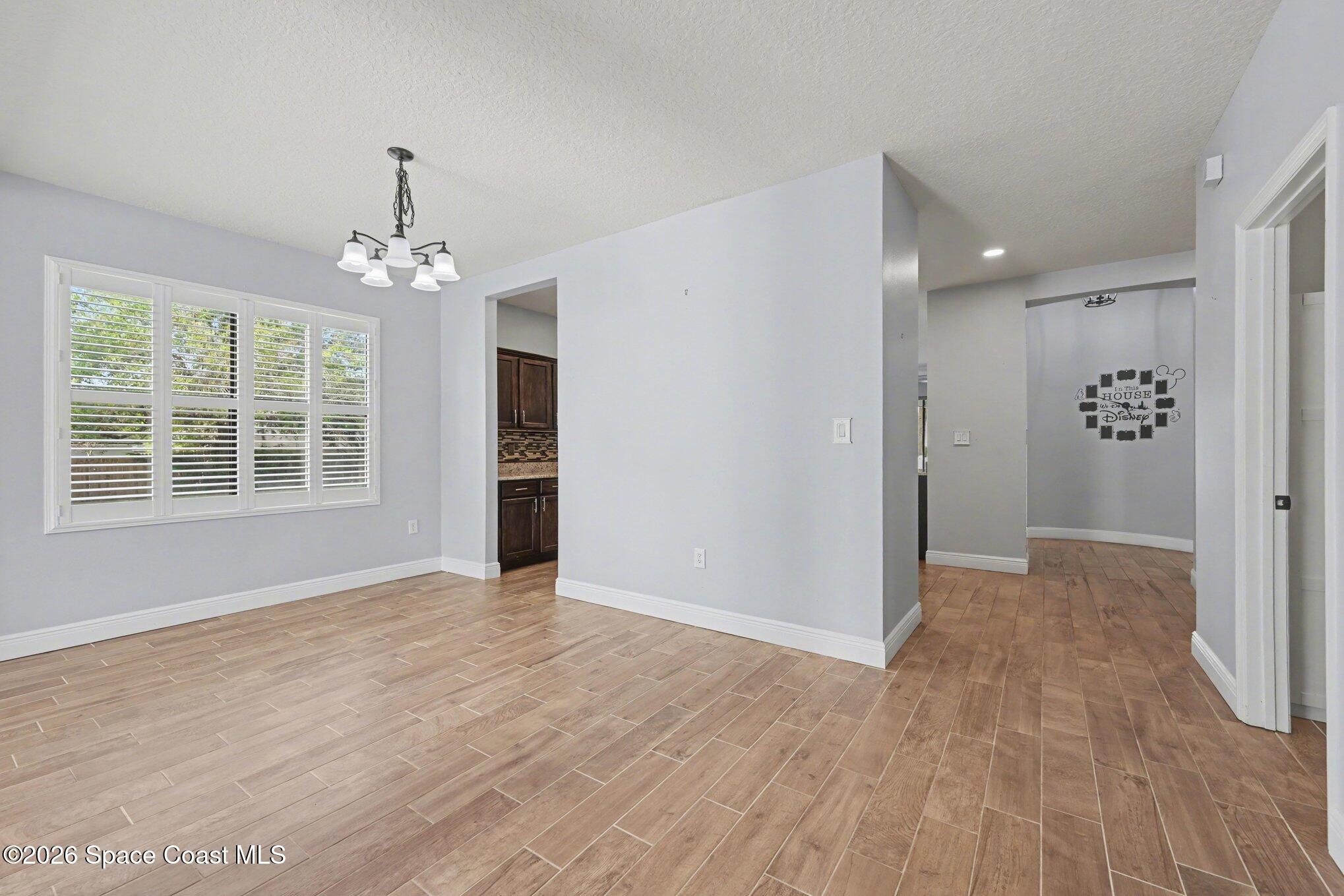 5488 Hallamshire Boulevard