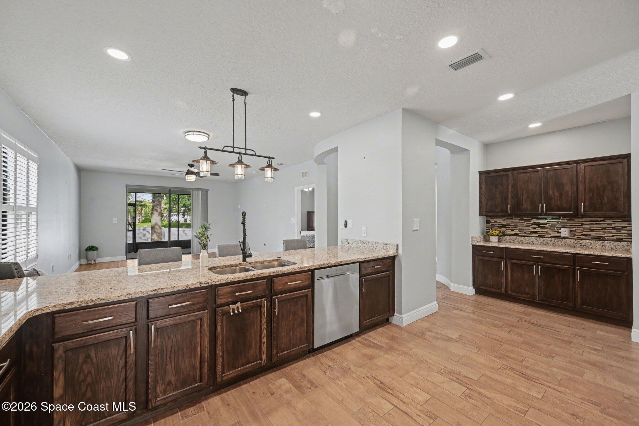 5488 Hallamshire Boulevard