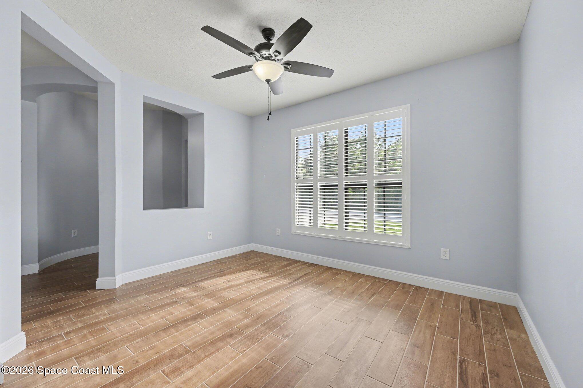 5488 Hallamshire Boulevard