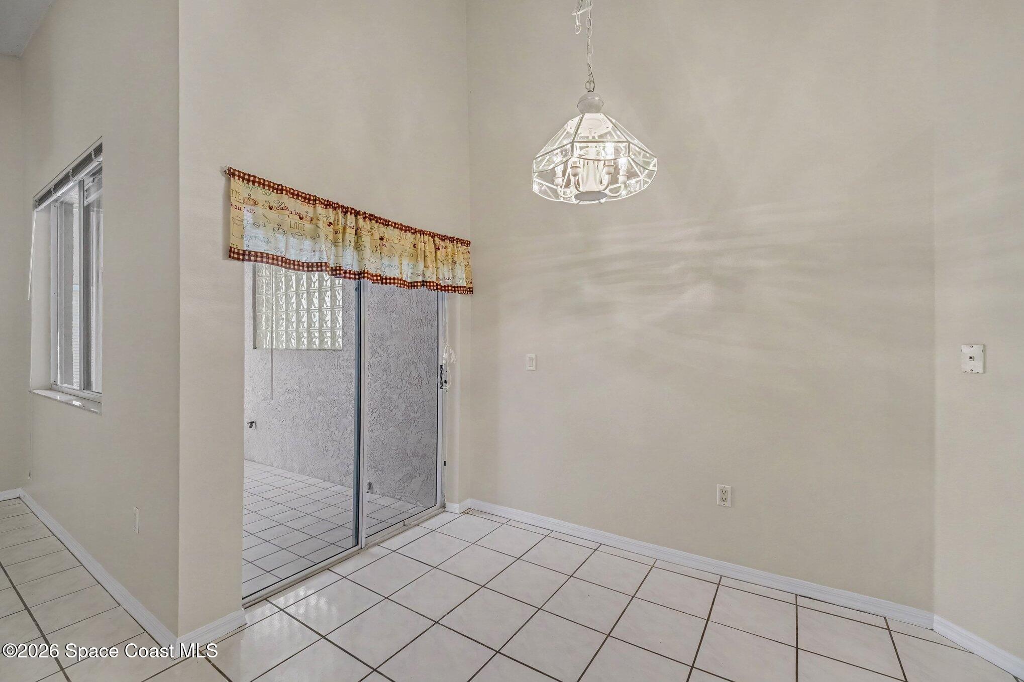 455 Willowgreen Lane