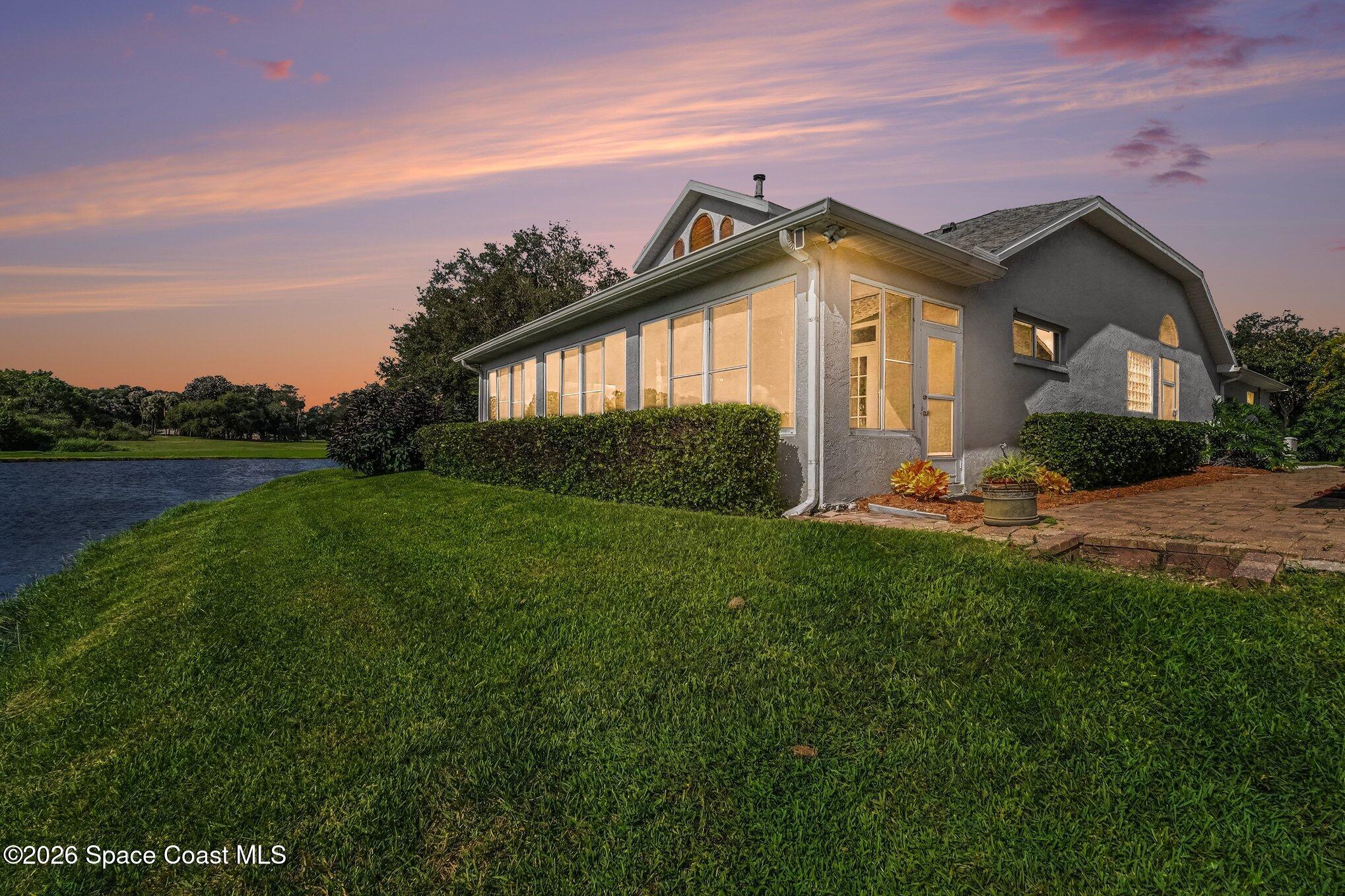 455 Willowgreen Lane