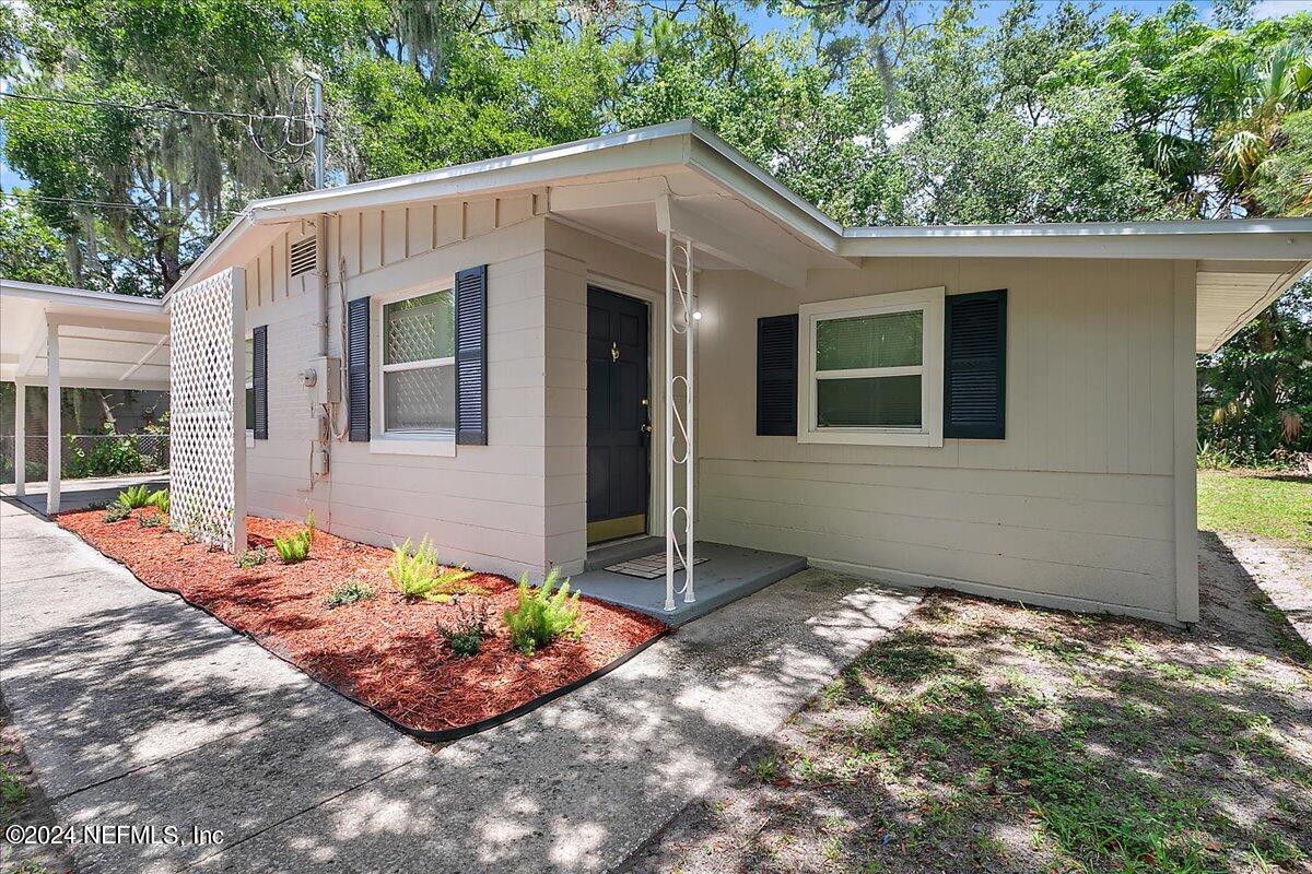 6611 BO PEEP Drive N