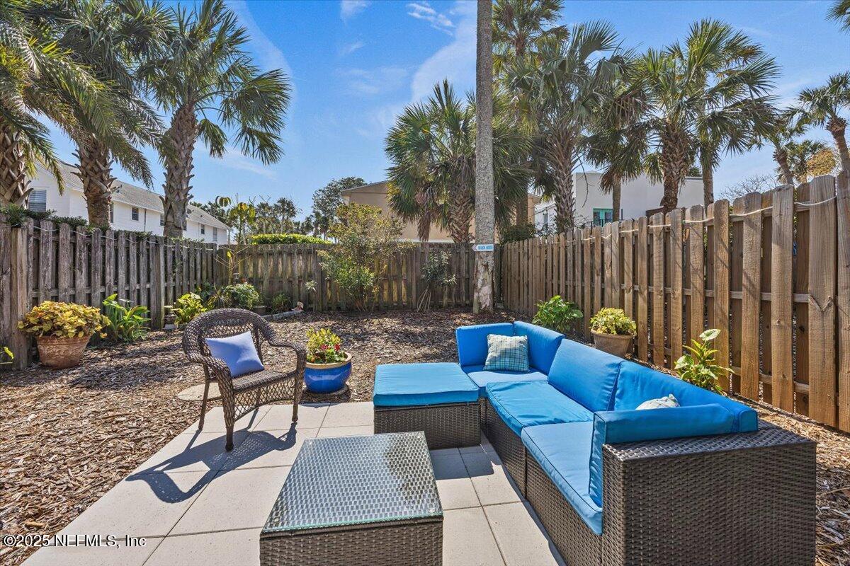 314 8TH Street, A