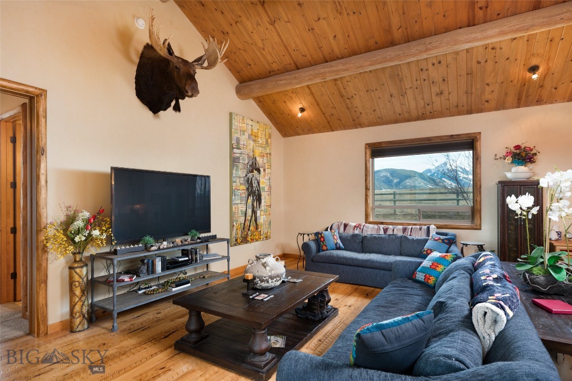 98 Morgan Trail