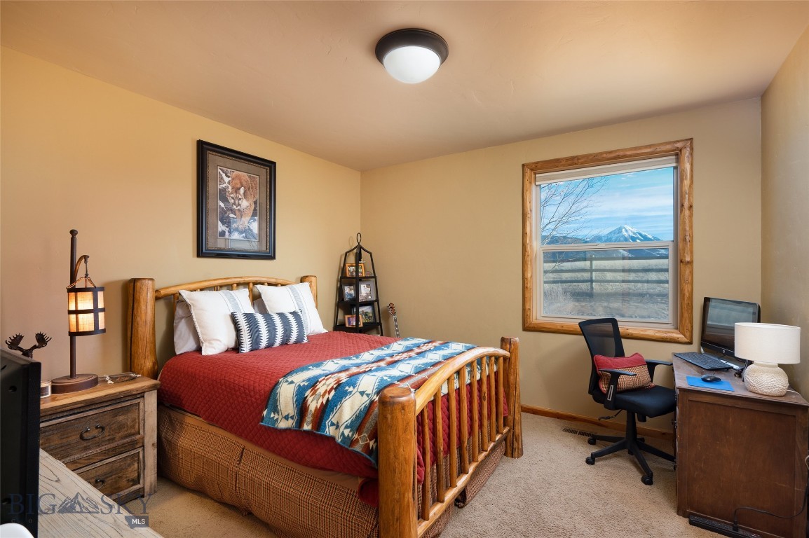 98 Morgan Trail
