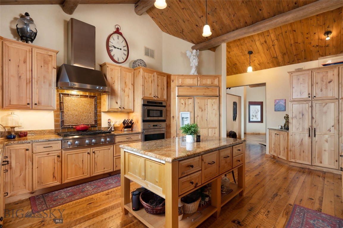 98 Morgan Trail