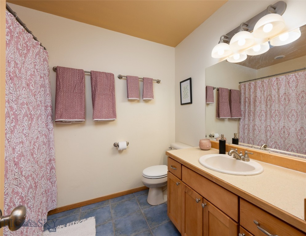 4684 Shadowglen C