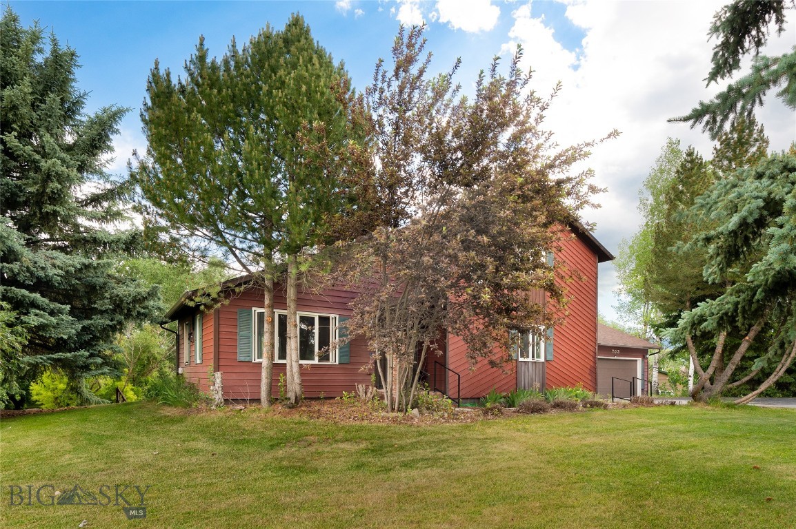 703 Mountain View Drive