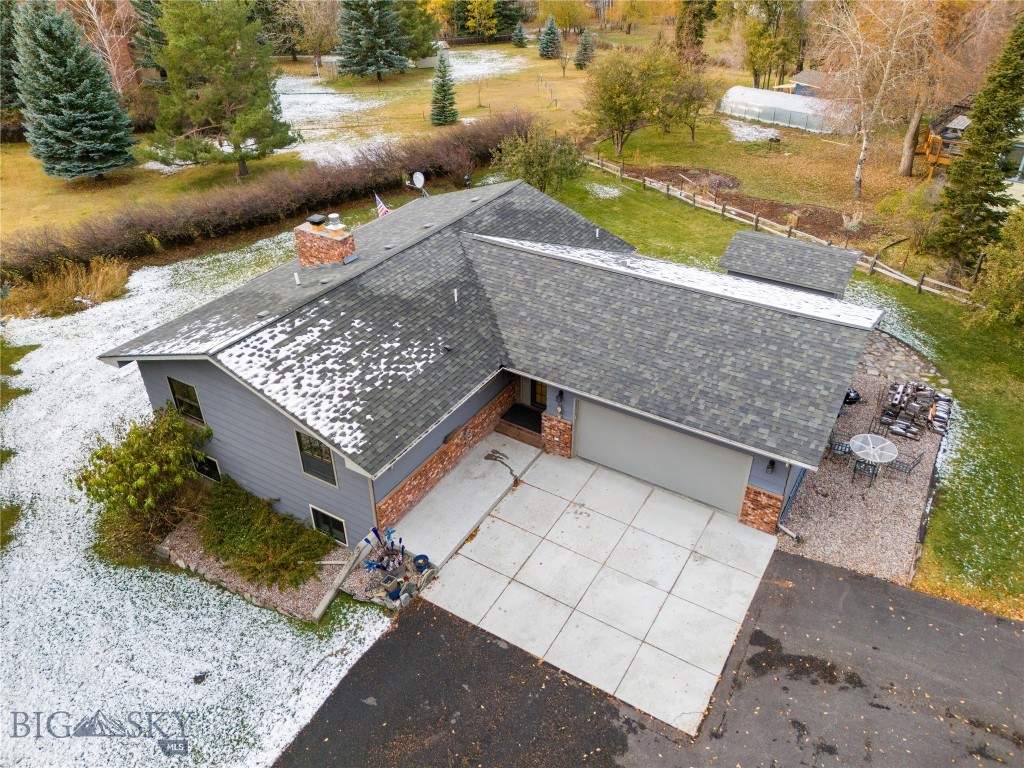 1 Hitching Post Road