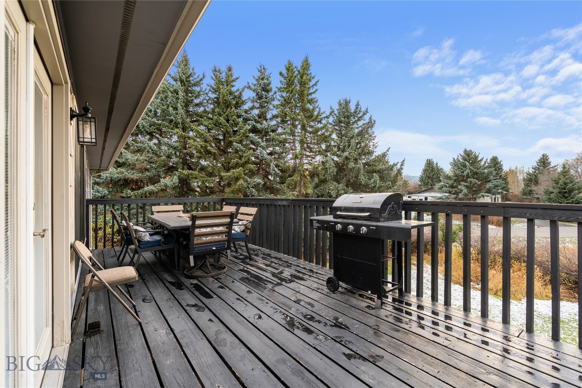 1 Hitching Post Road