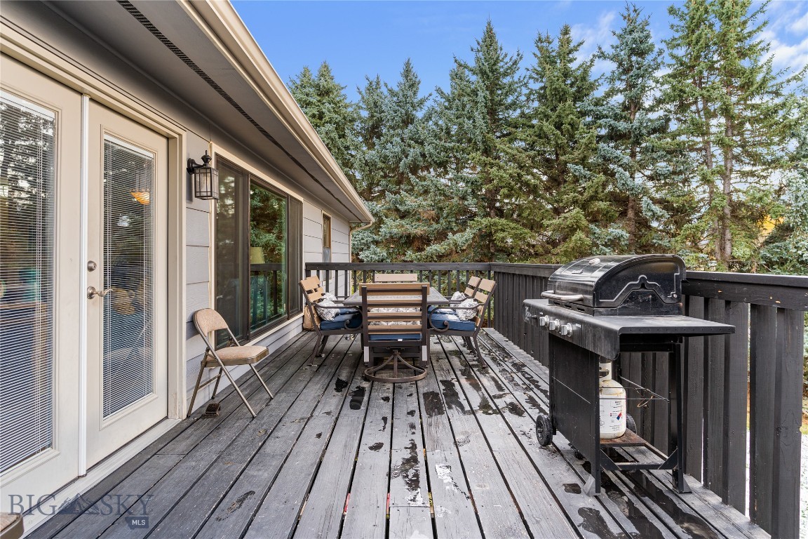 1 Hitching Post Road