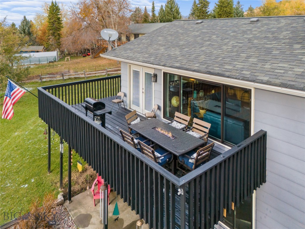 1 Hitching Post Road