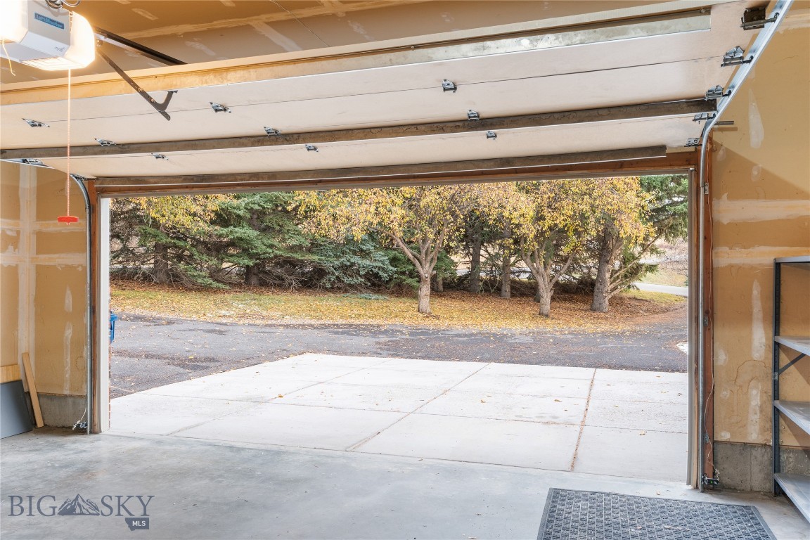1 Hitching Post Road