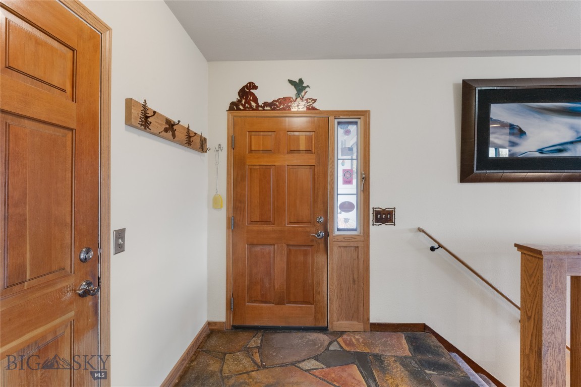 1 Hitching Post Road