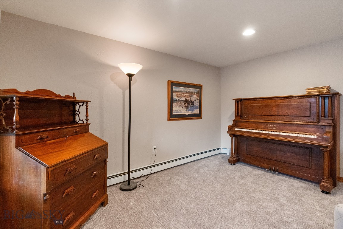 1 Hitching Post Road