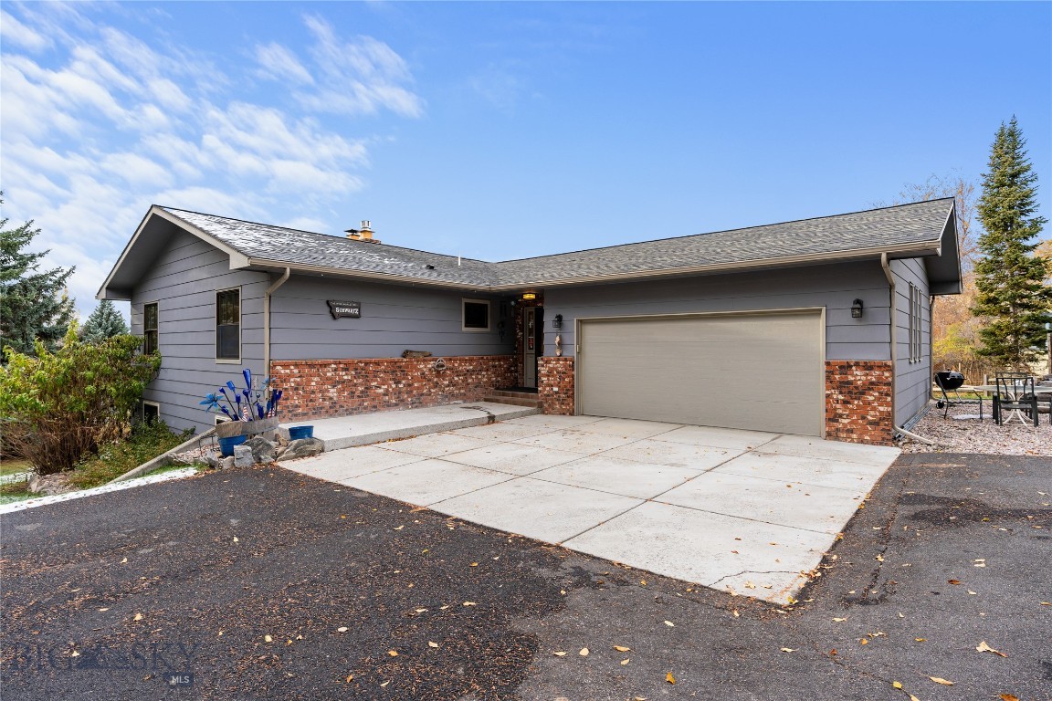 1 Hitching Post Road
