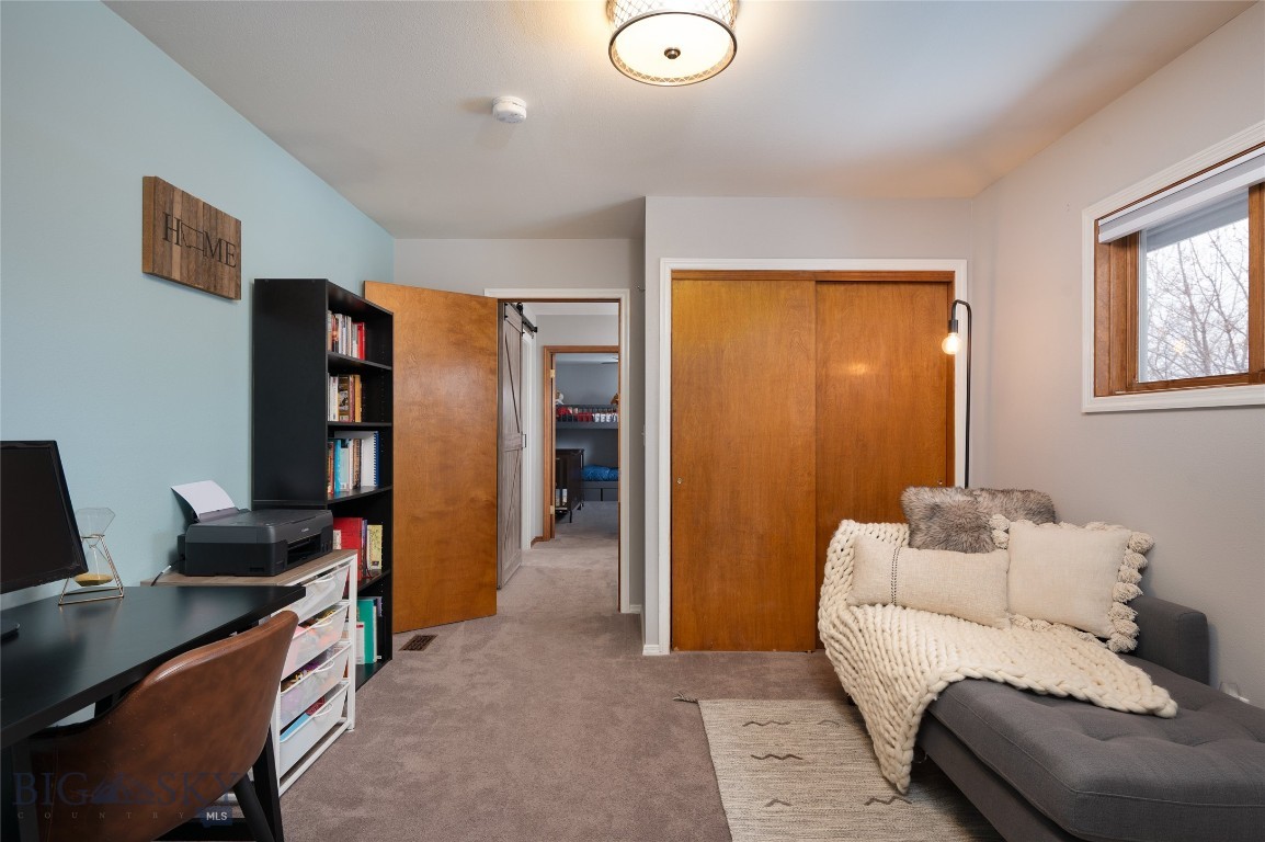 313 N Yellowstone