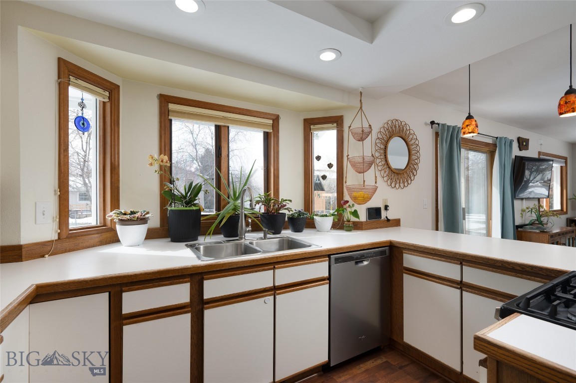313 N Yellowstone