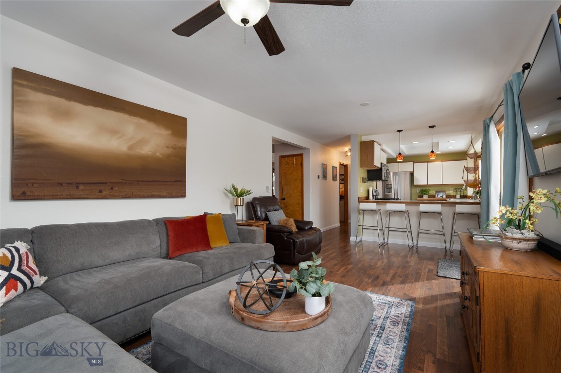 313 N Yellowstone