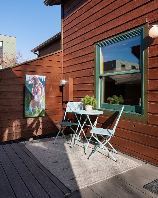 1601 W Olive Street 5