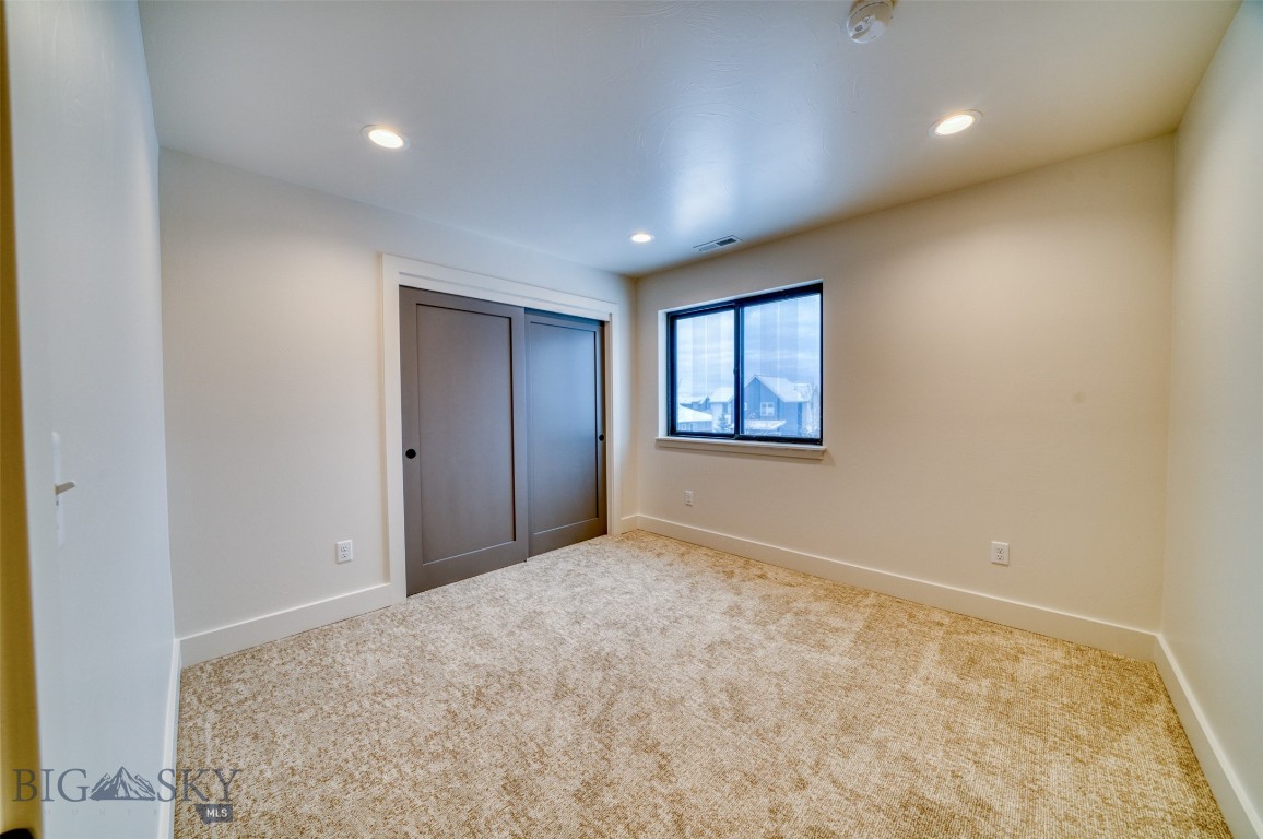 405 Cloudfield Circle