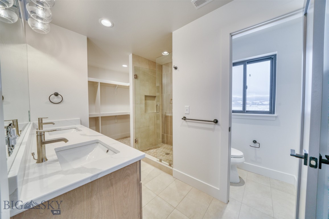 405 Cloudfield Circle
