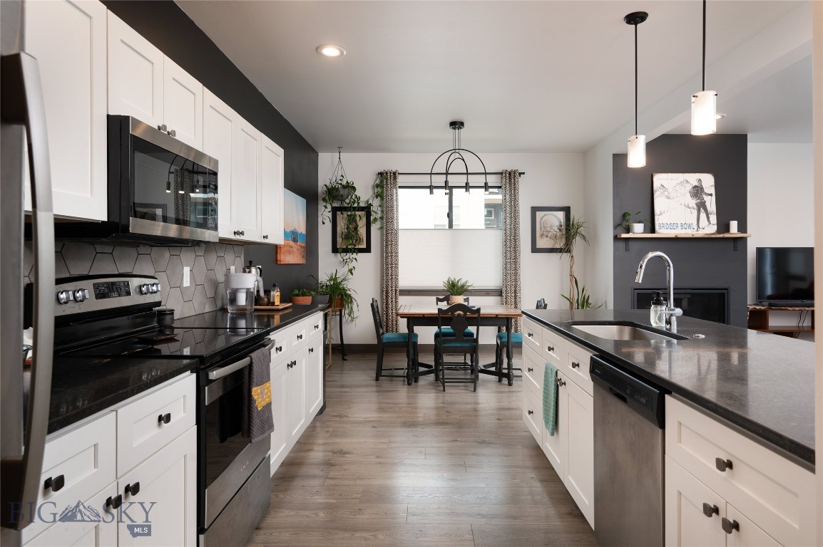 1097 Cassandra Lane A