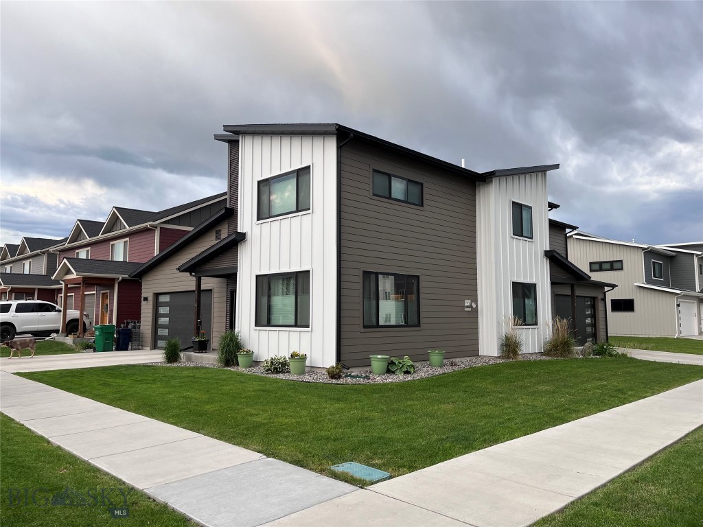 1097 Cassandra Lane A