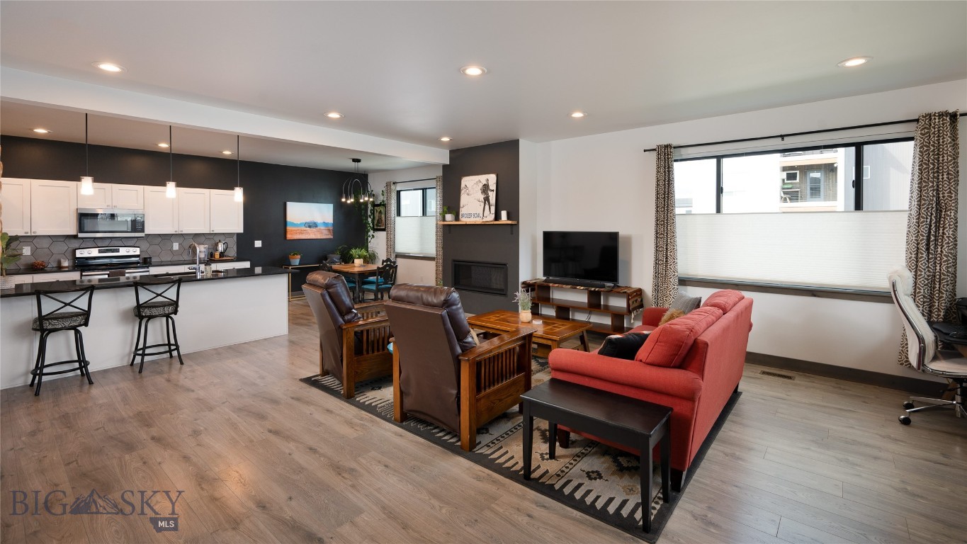 1097 Cassandra Lane A