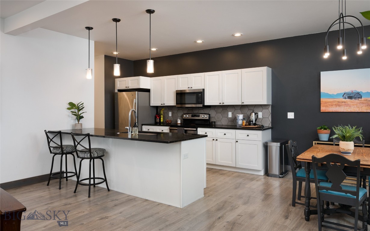 1097 Cassandra Lane A