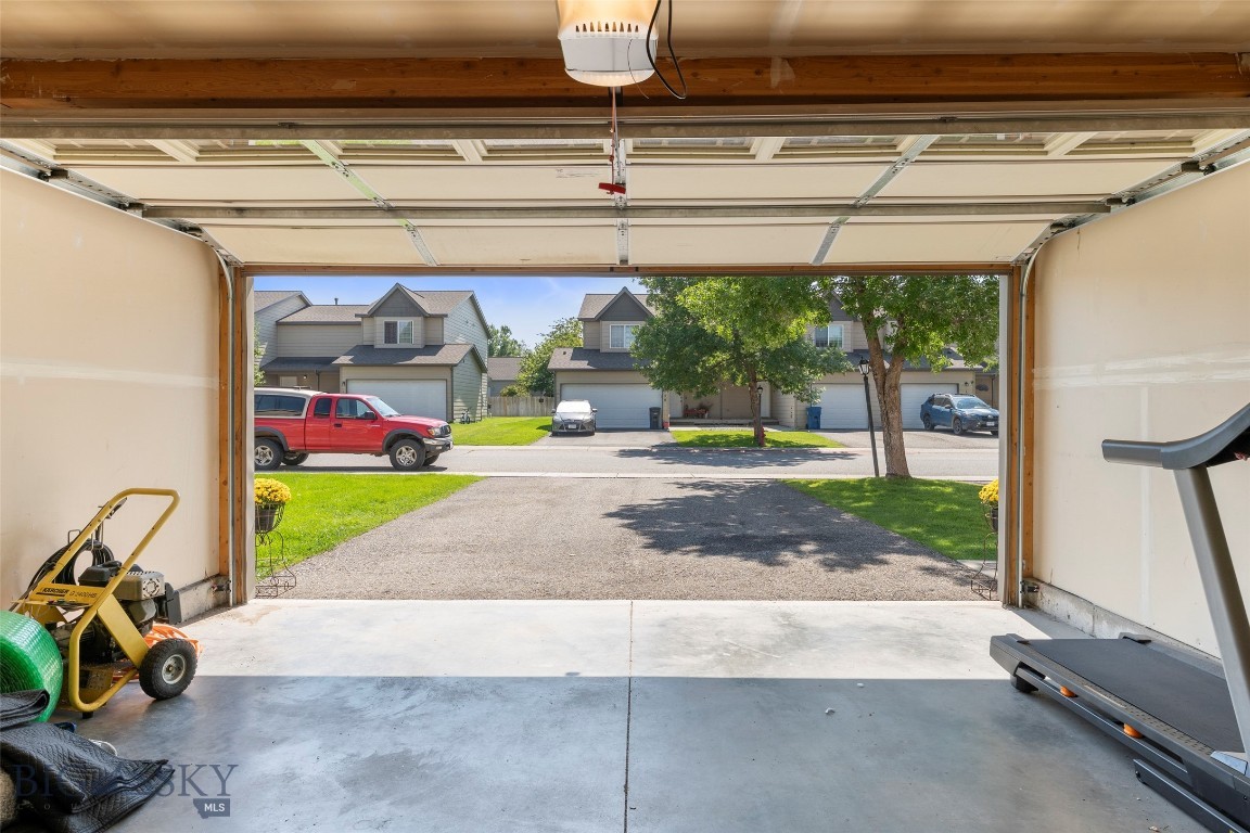 157 E Magnolia Drive