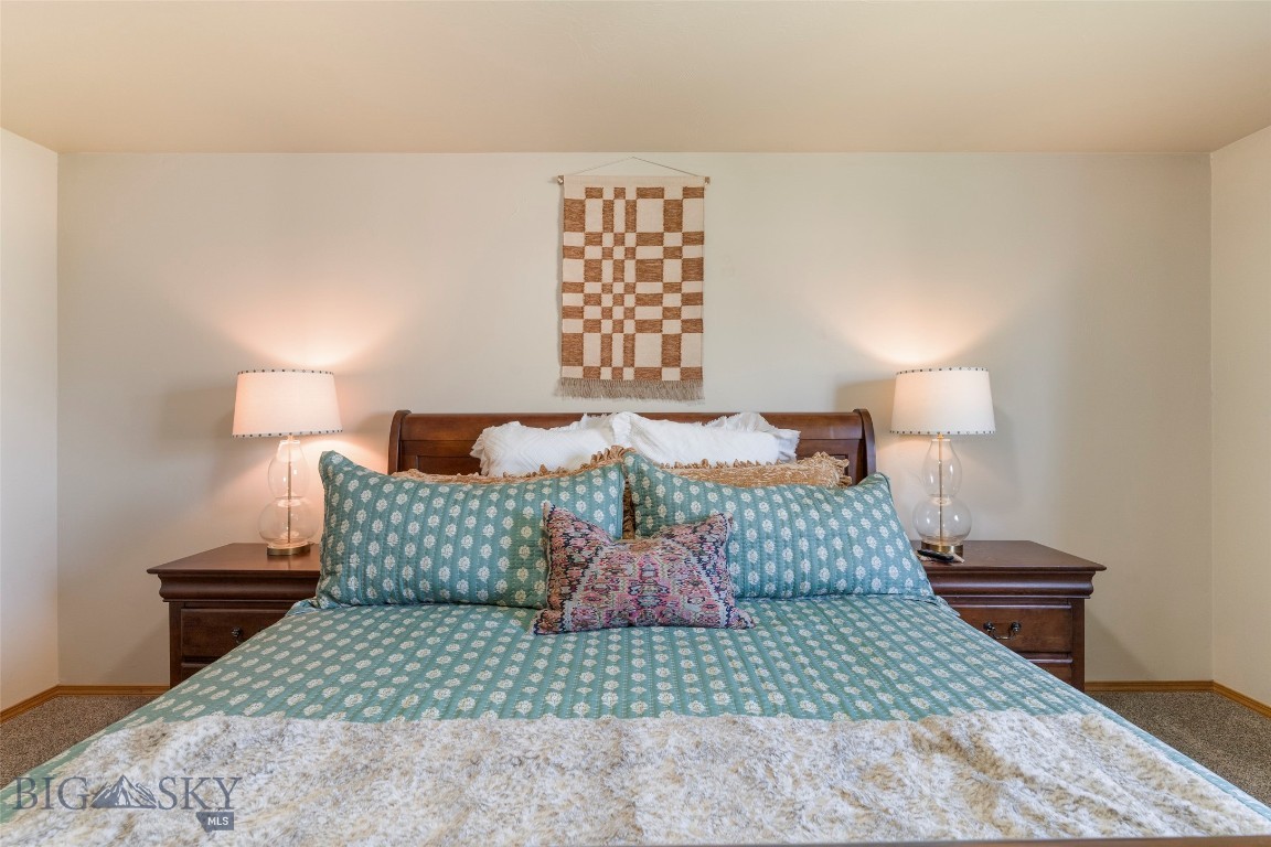 157 E Magnolia Drive