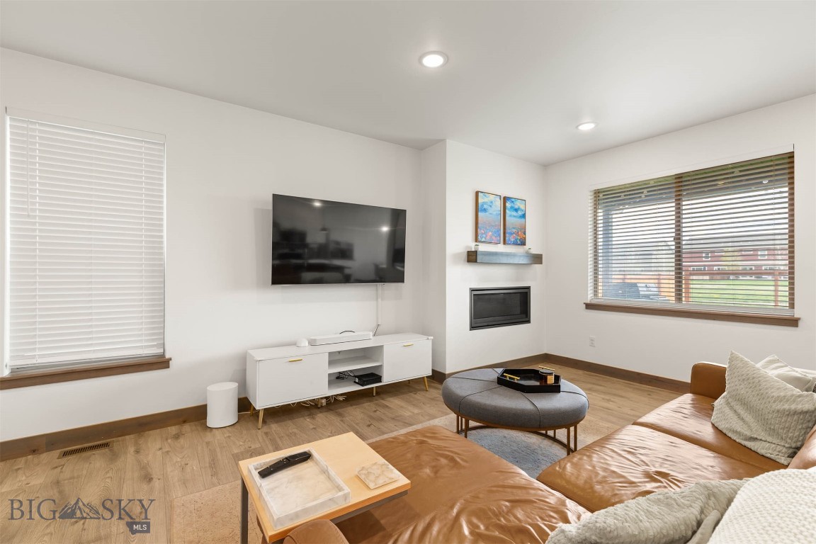 1012 Cassandra Lane A