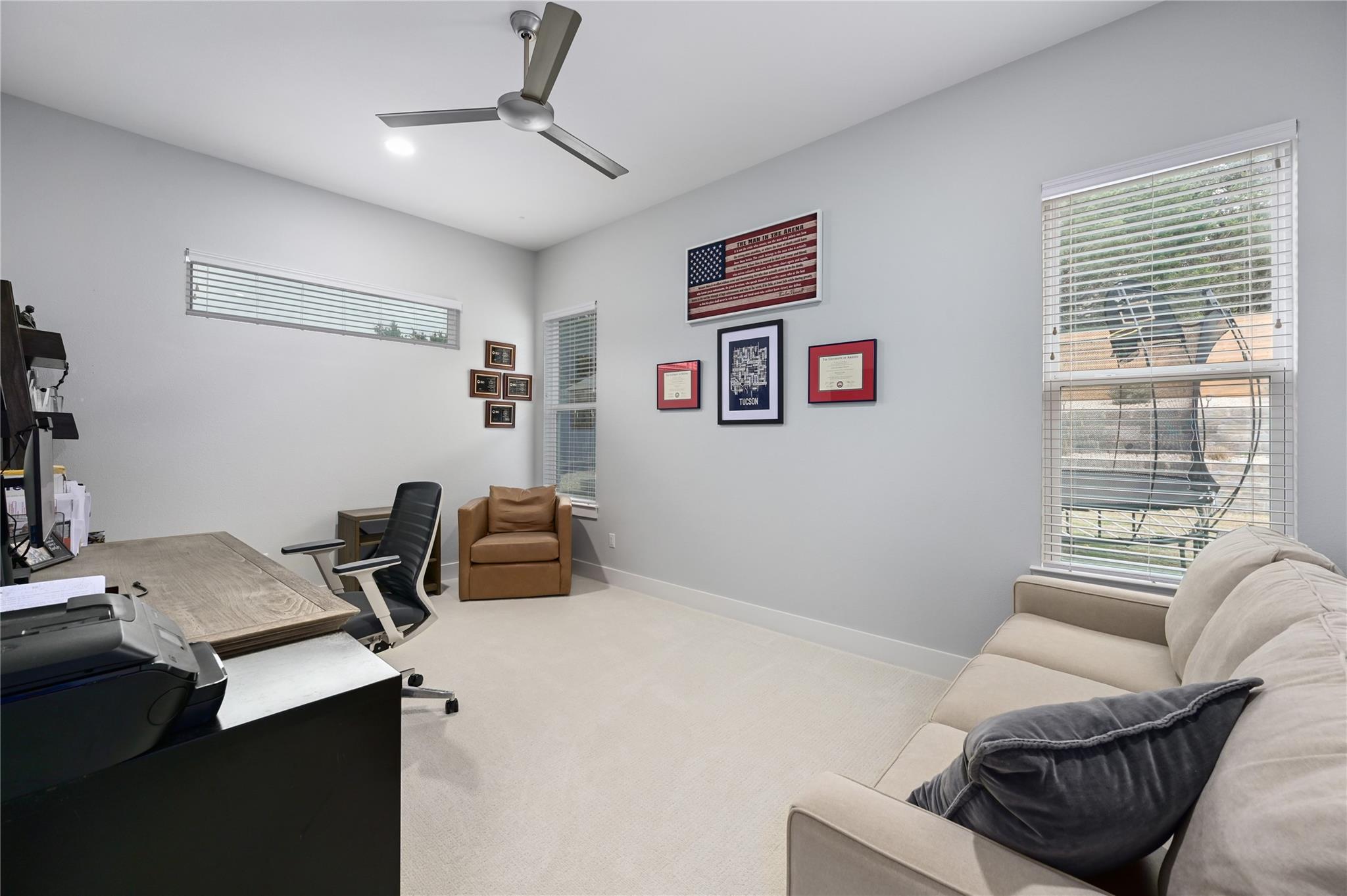 233 Lakefront DR