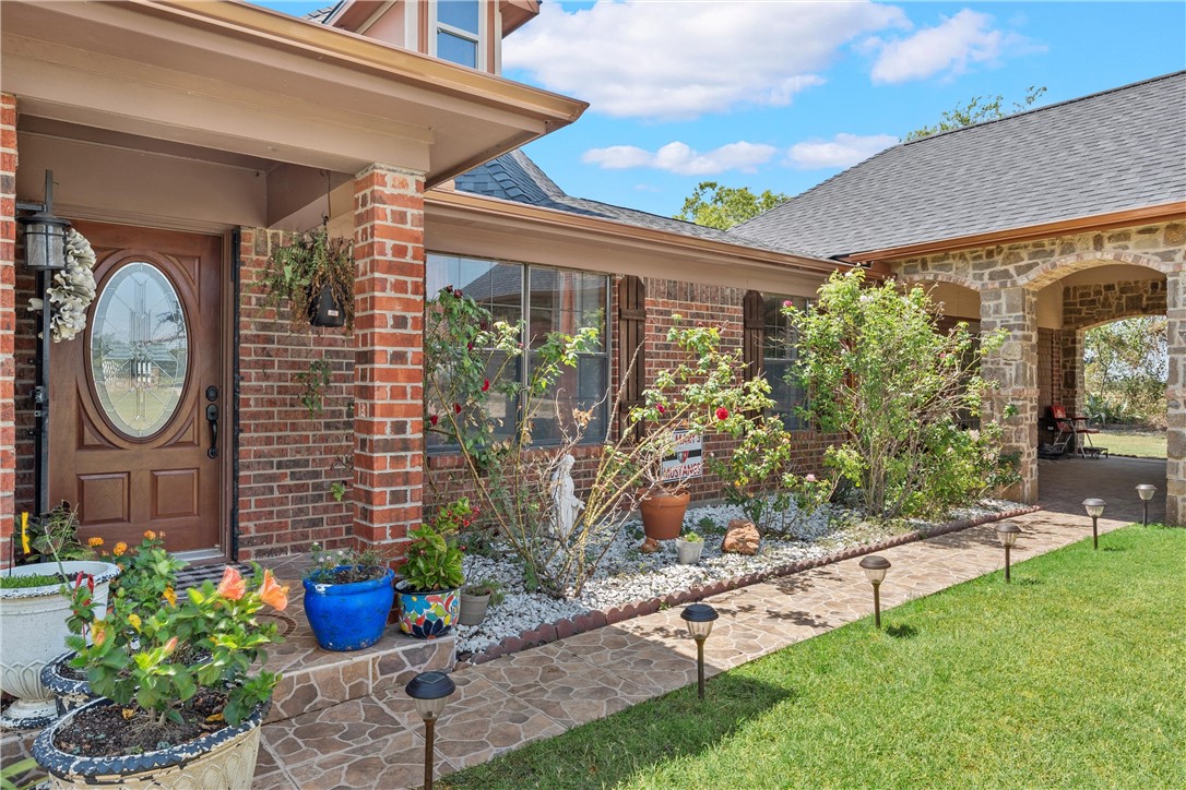 3433 W Tours Road