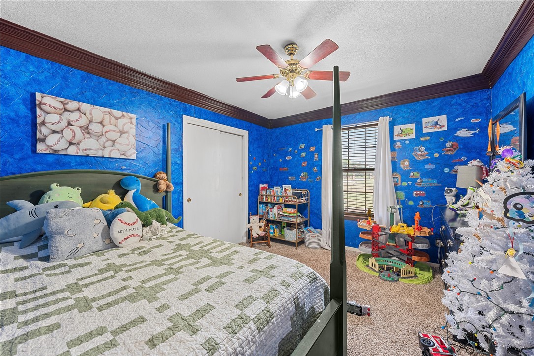 3433 W Tours Road