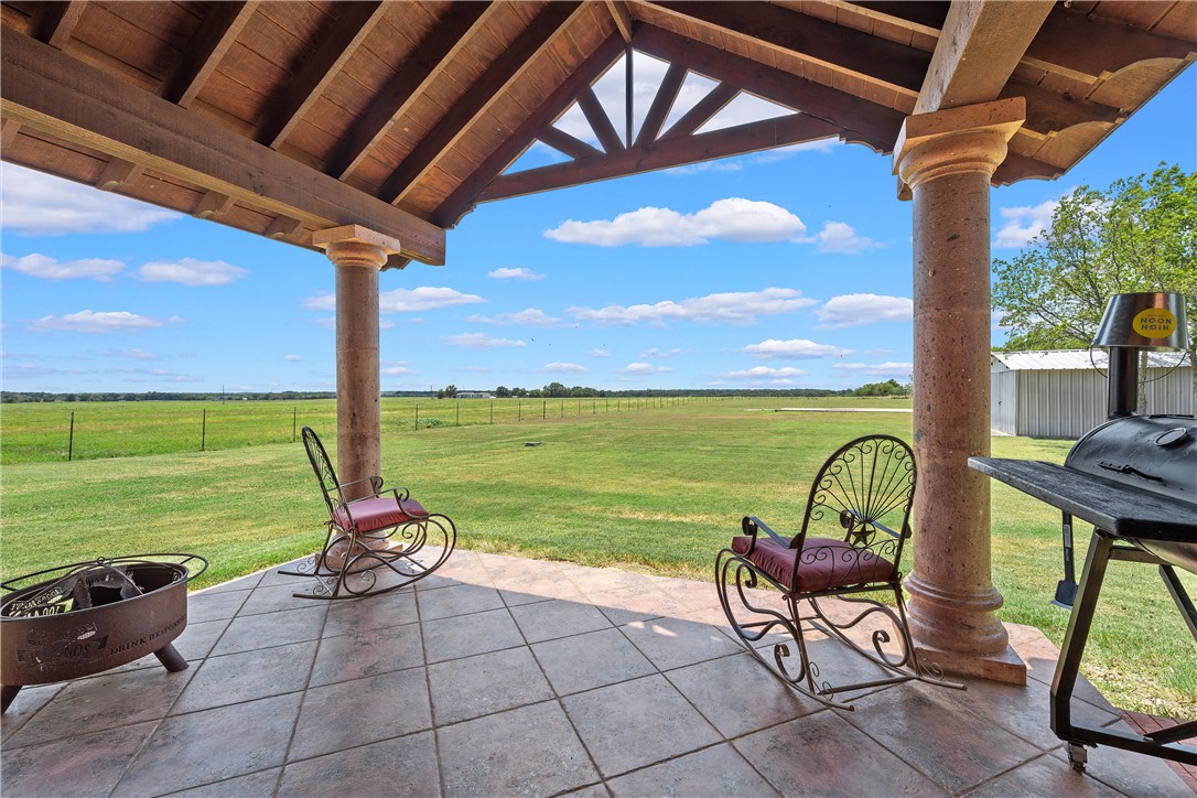 3433 W Tours Road