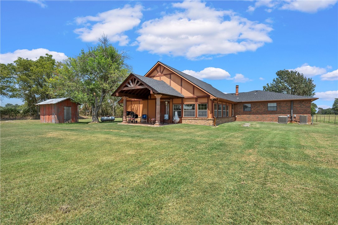 3433 W Tours Road