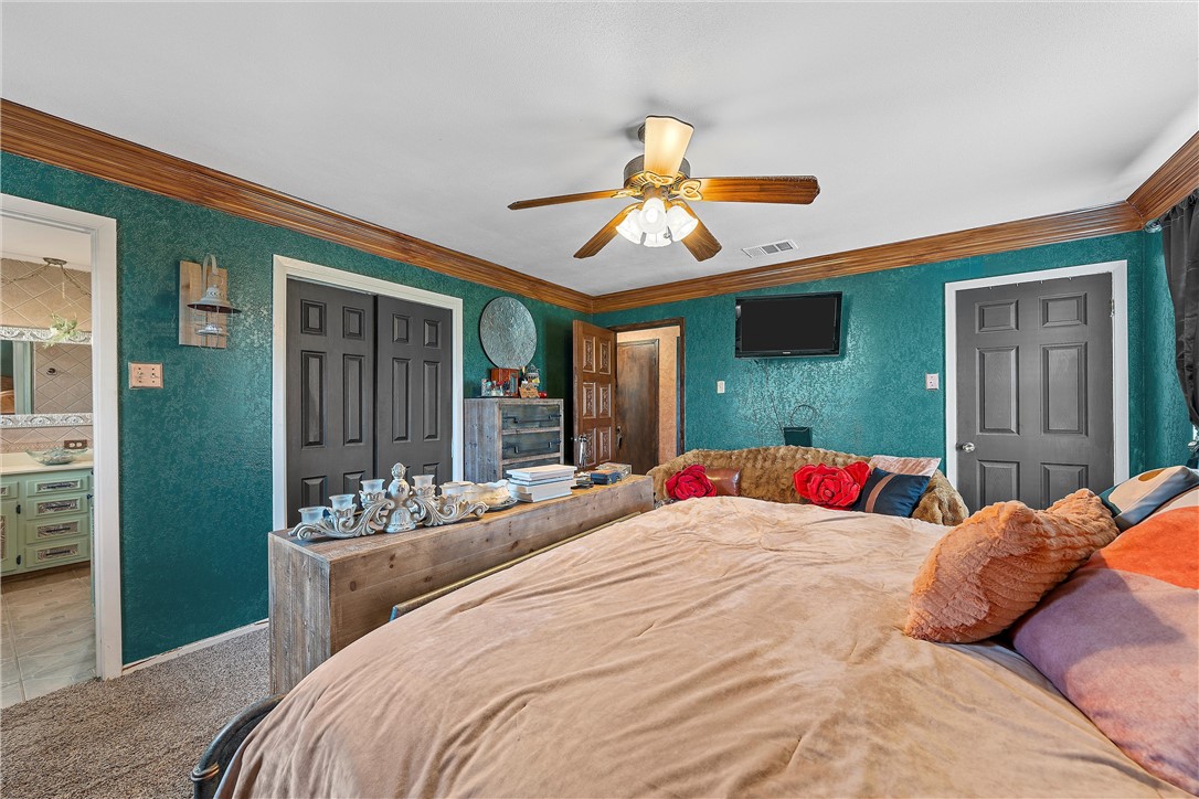 3433 W Tours Road