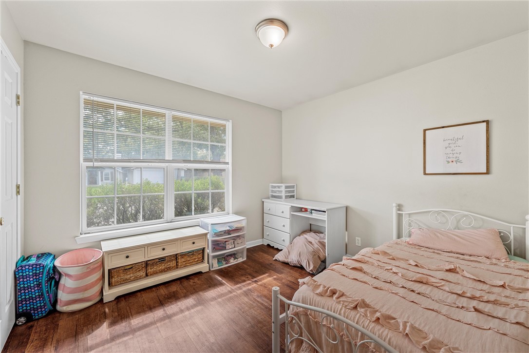 129 N Lakeview Drive