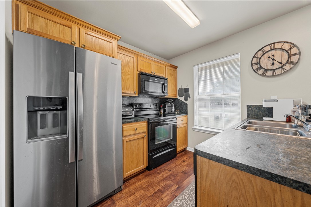 129 N Lakeview Drive
