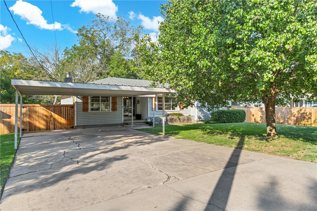 1027 Park Drive