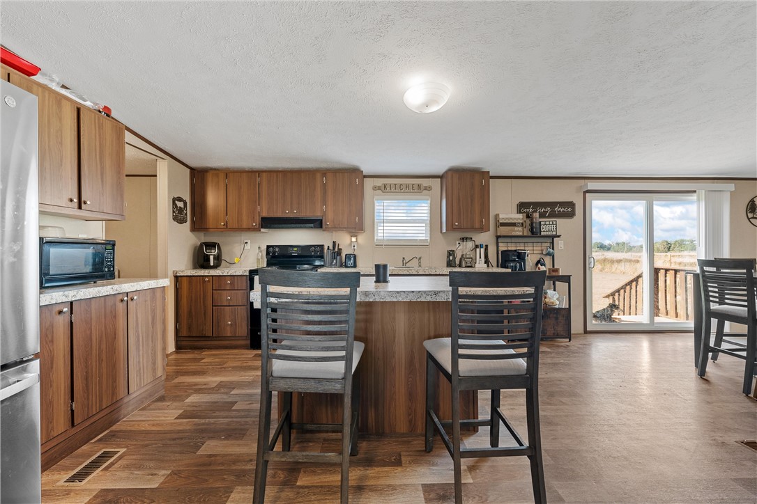 236 Eastwood Way