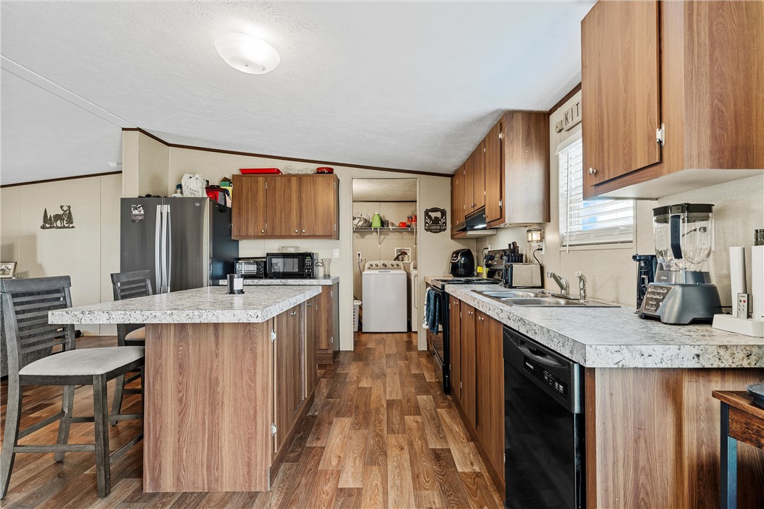 236 Eastwood Way