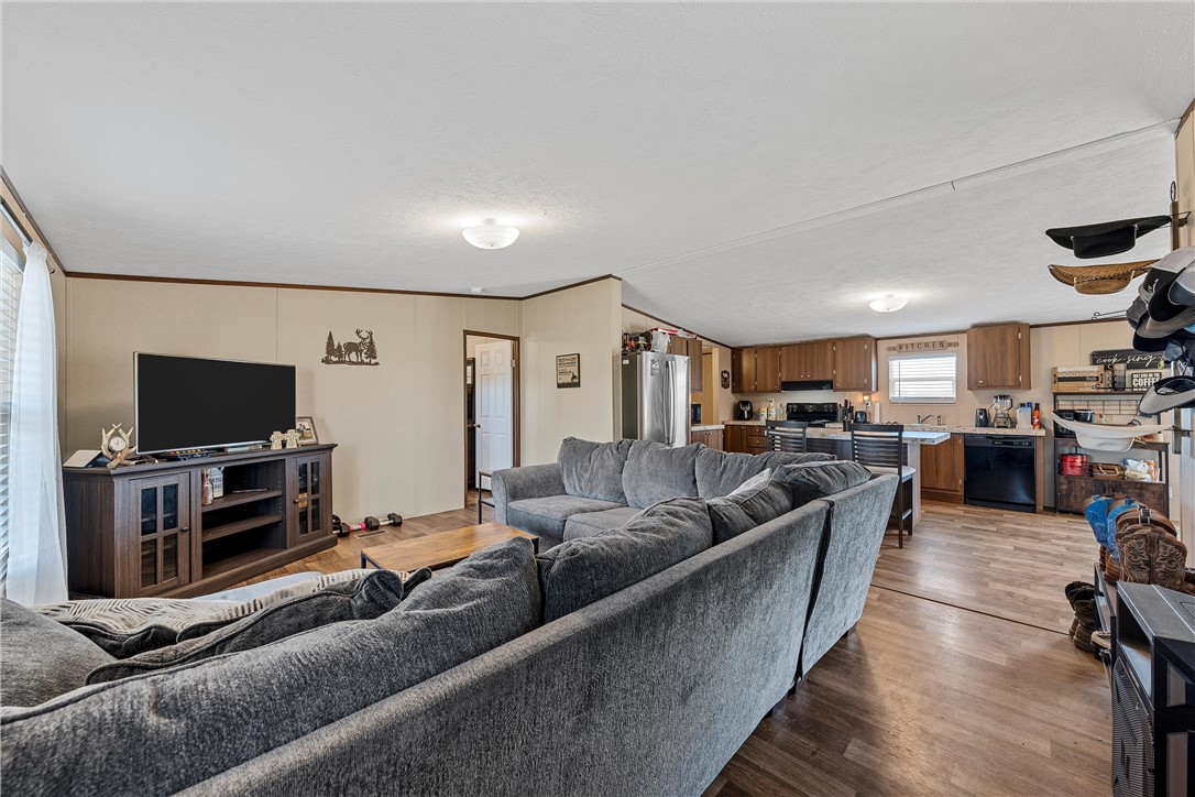 236 Eastwood Way
