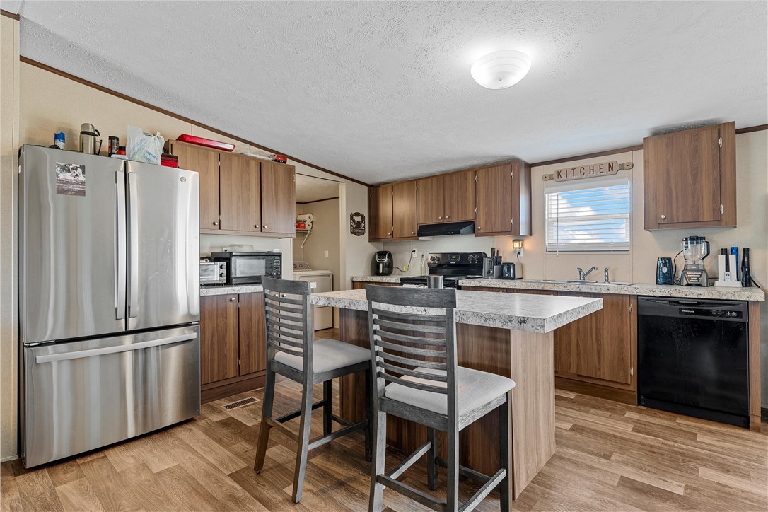 236 Eastwood Way